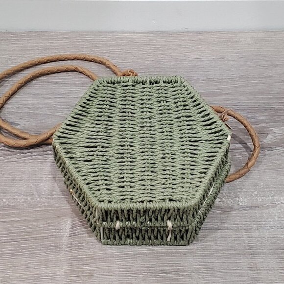 Mali + Lili Green Rattan Wicker Crossbody Bag Floral Lining Hexagon Shape - Picture 7 of 16